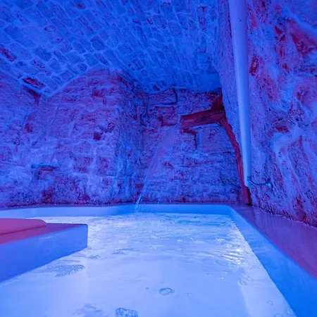 Petra Αλμπερομπέλο